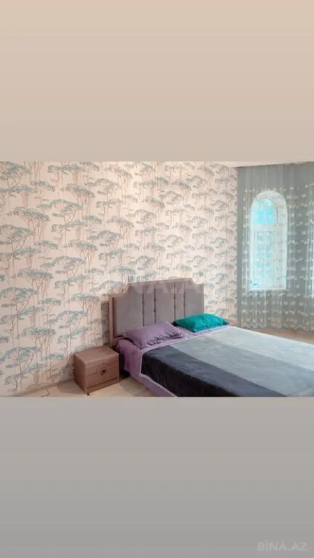 Kirayə verilir 6 otaqlı həyət evi 240 m²