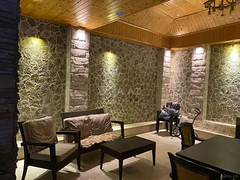 Kirayə verilir 6 otaqlı həyət evi 240 m²