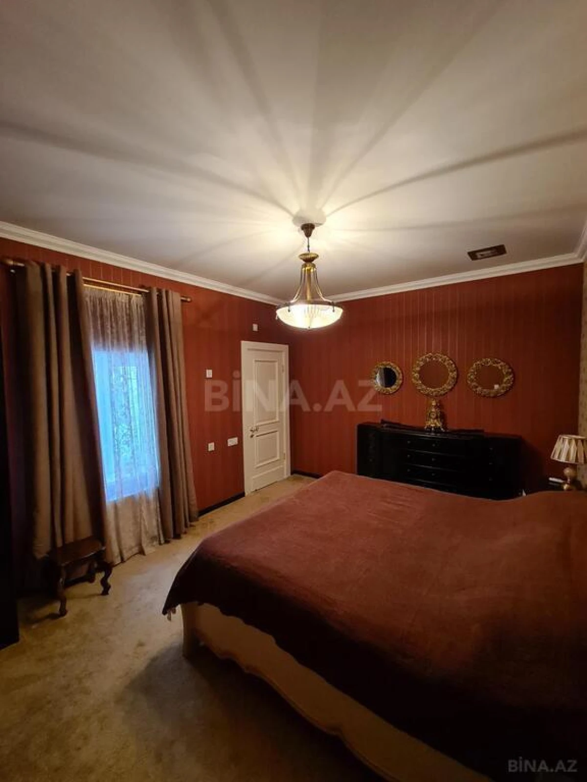 Kirayə verilir 5 otaqlı həyət evi 300 m²