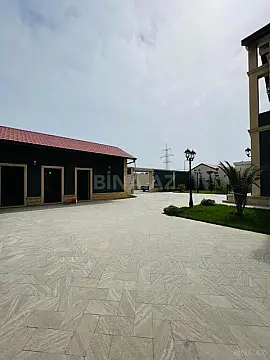 Satılır həyət evi 400 m²