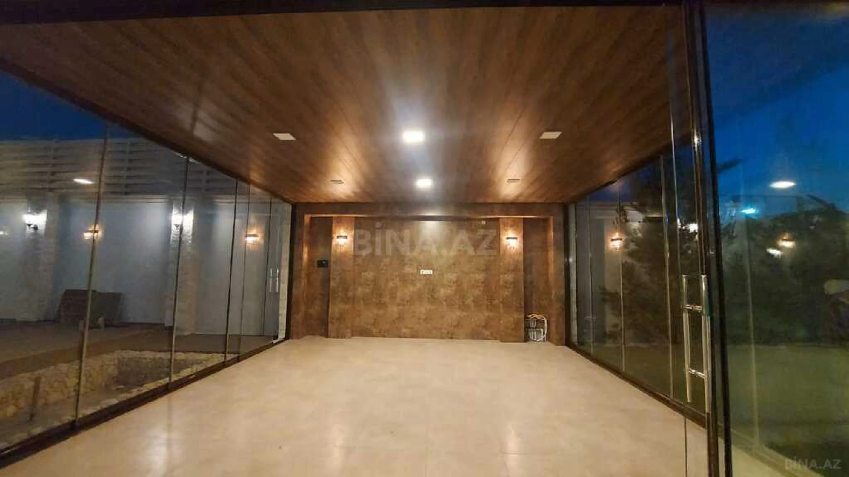 Satılır 6 otaqlı həyət evi 500 m²