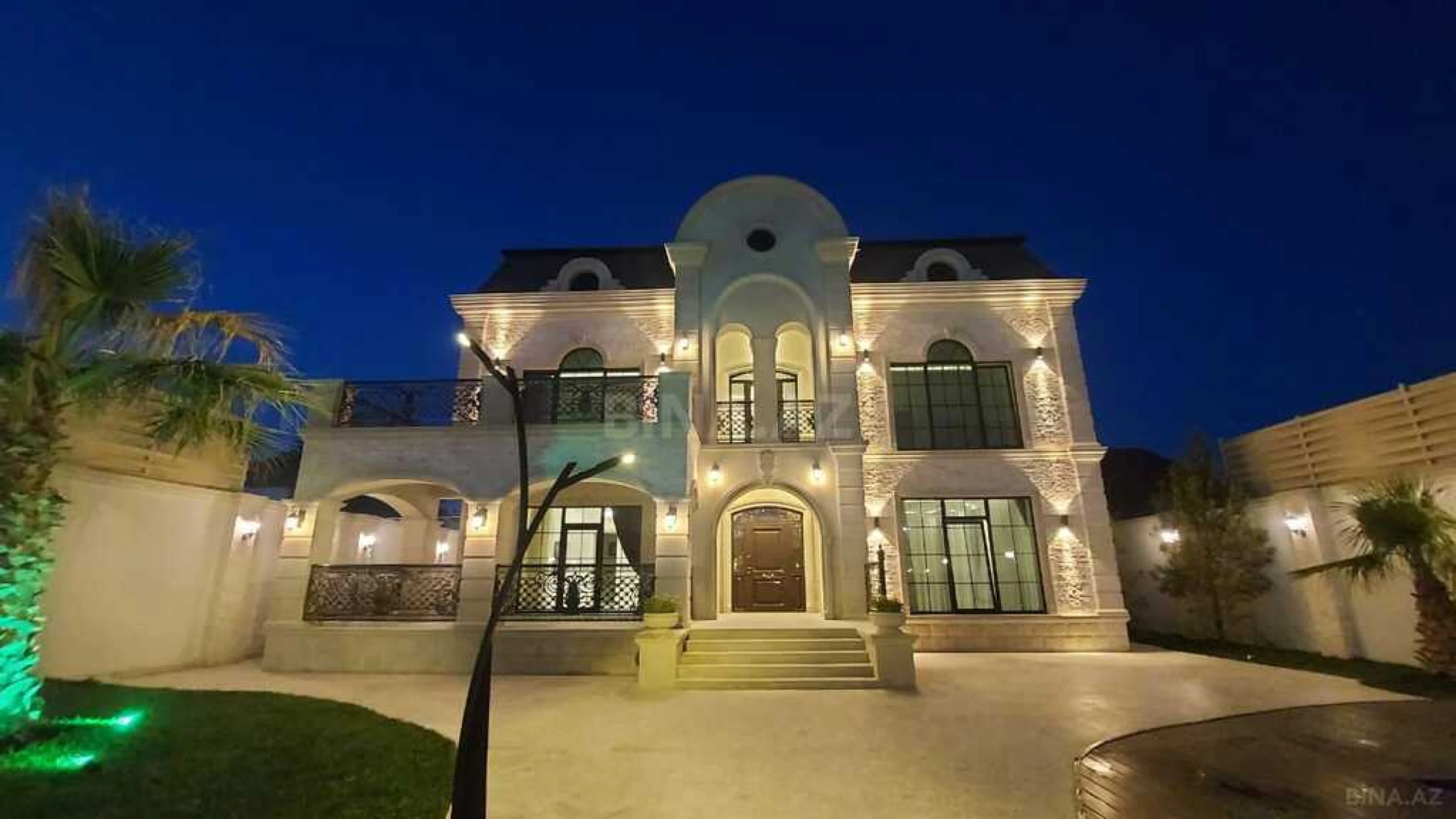 Satılır 6 otaqlı həyət evi 500 m²