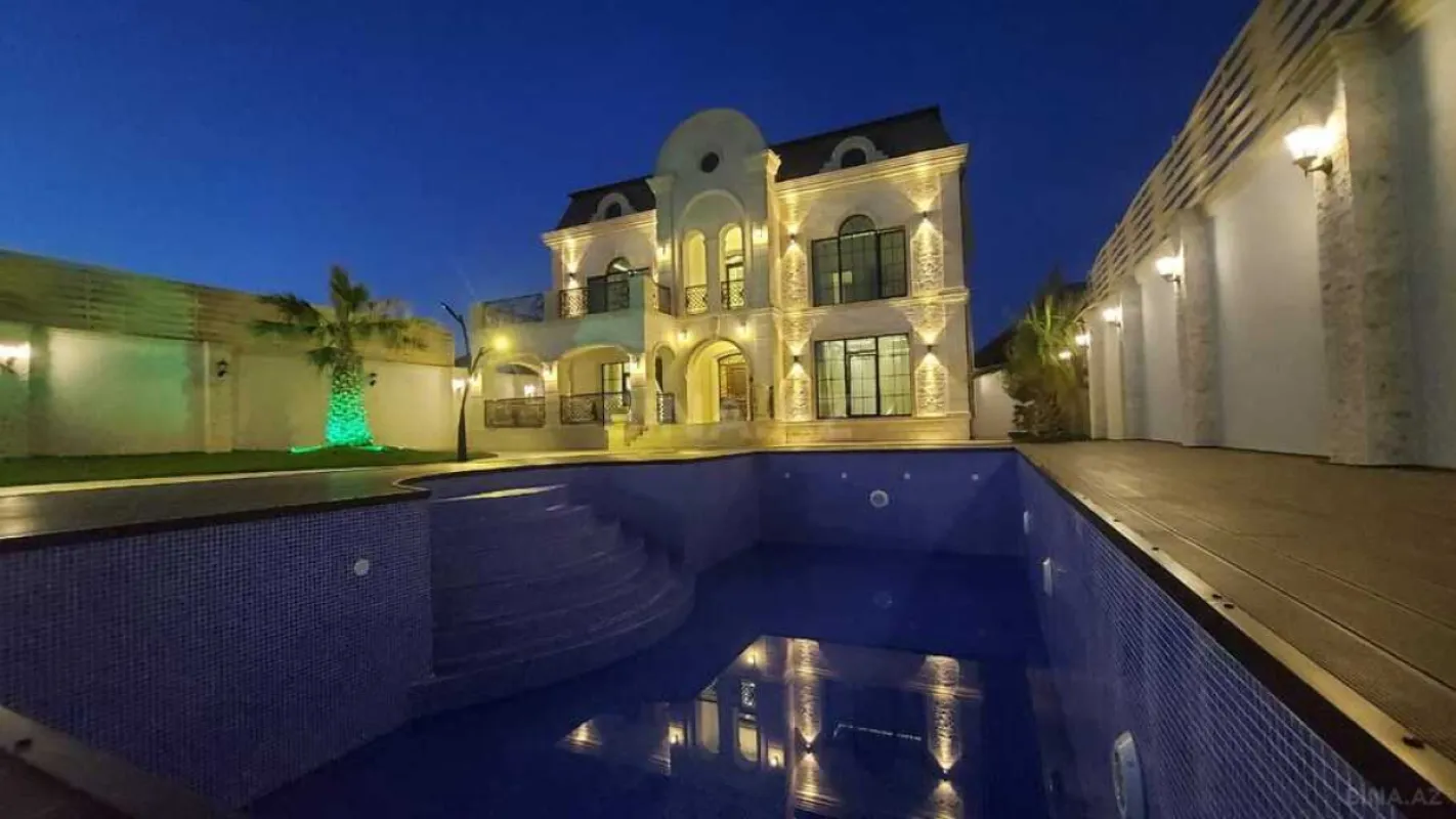 Satılır 6 otaqlı həyət evi 500 m²
