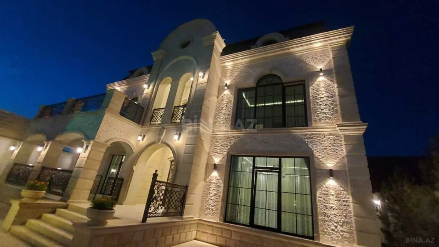 Satılır 6 otaqlı həyət evi 500 m²