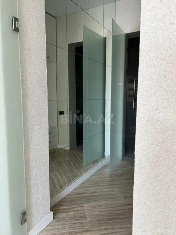 Satılır həyət evi 300 m²