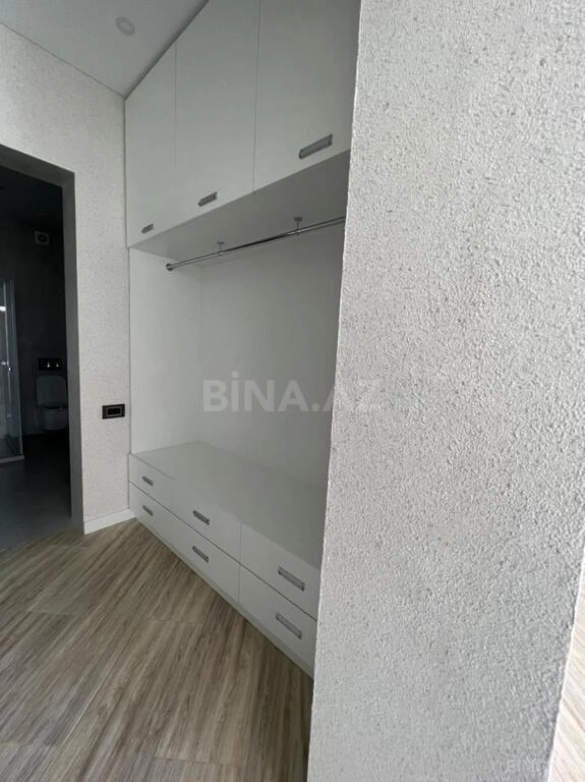 Satılır həyət evi 300 m²