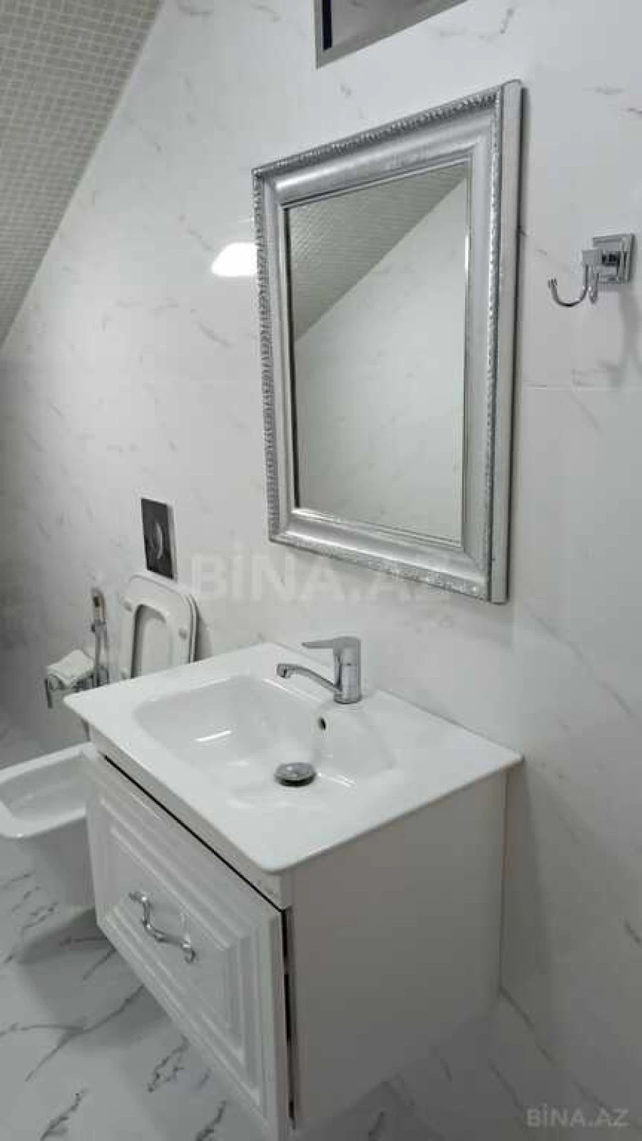 Kirayə verilir 5 otaqlı həyət evi 360 m²