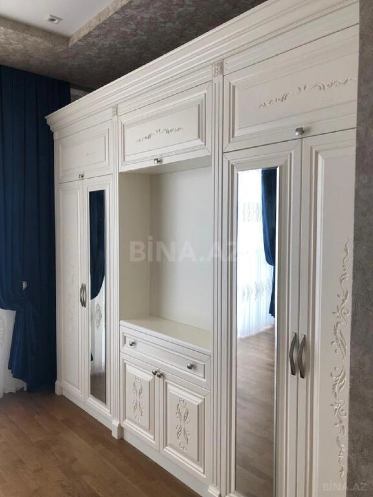 Kirayə verilir 5 otaqlı həyət evi 360 m²