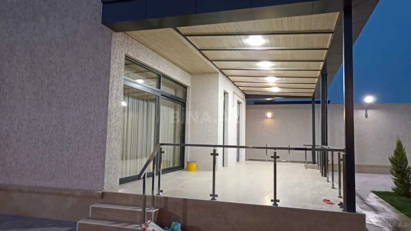 Kirayə verilir 5 otaqlı həyət evi 360 m²