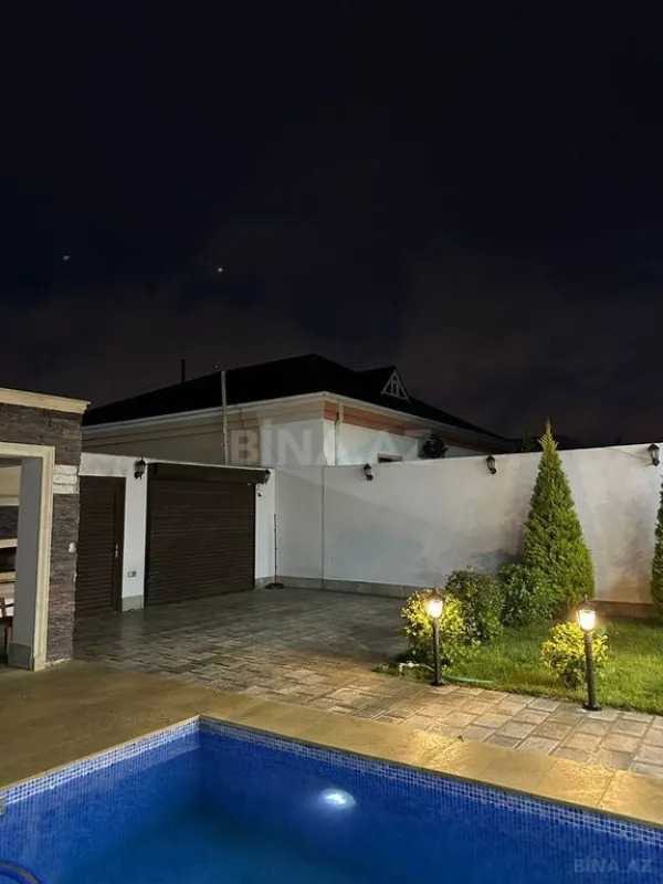 Kirayə verilir 4 otaqlı həyət evi 200 m²