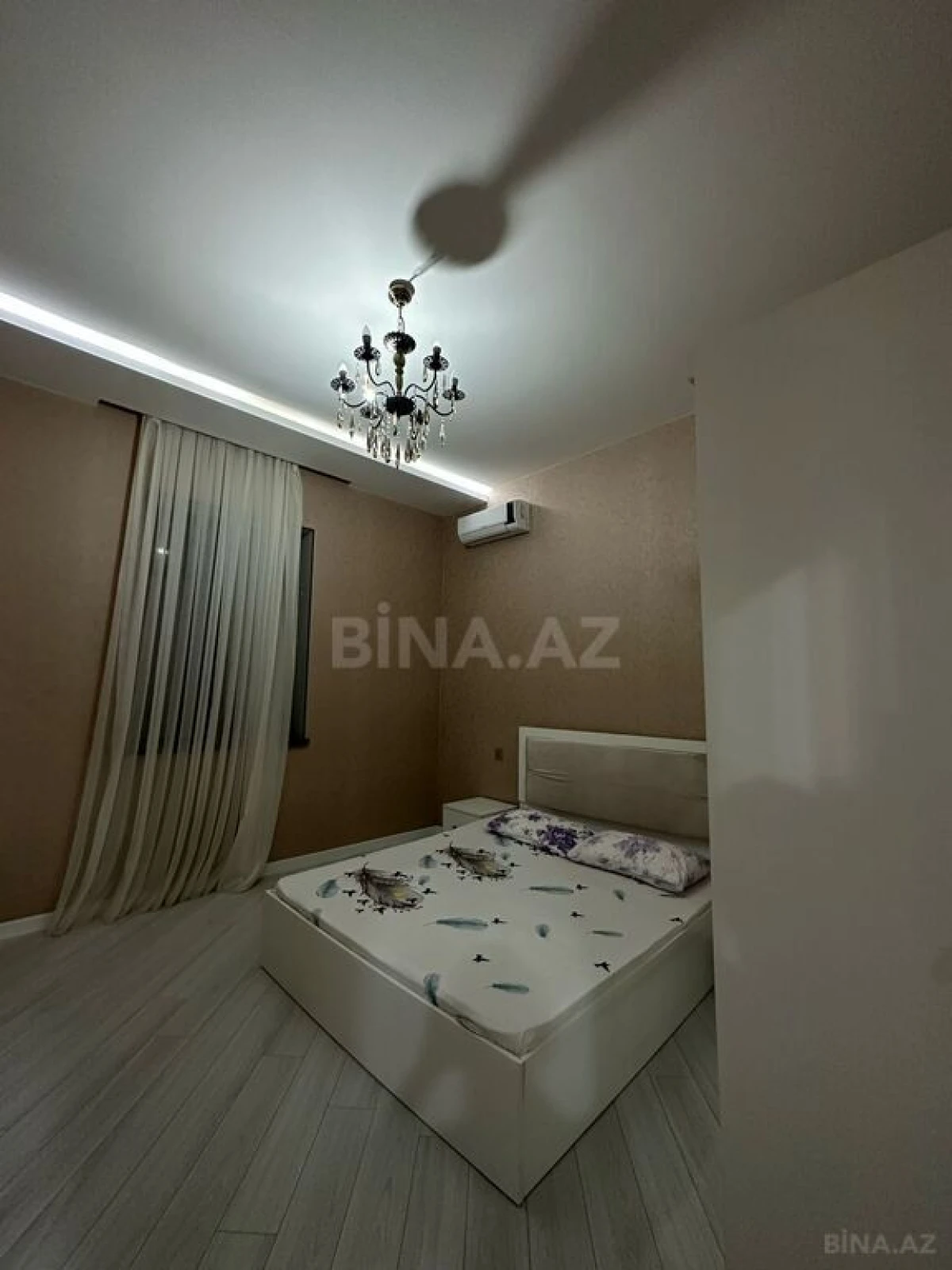Kirayə verilir 4 otaqlı həyət evi 200 m²