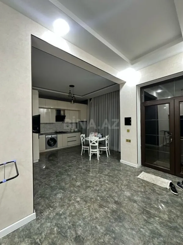 Kirayə verilir 4 otaqlı həyət evi 200 m²