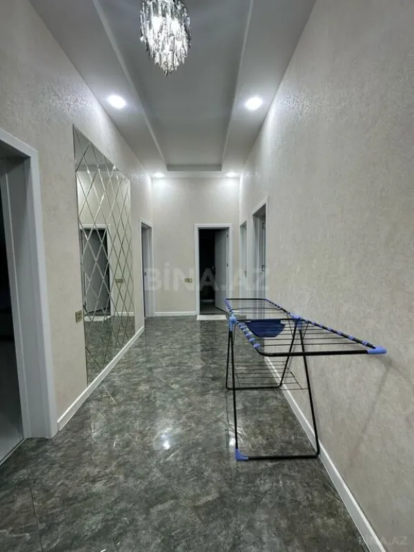 Kirayə verilir 4 otaqlı həyət evi 200 m²
