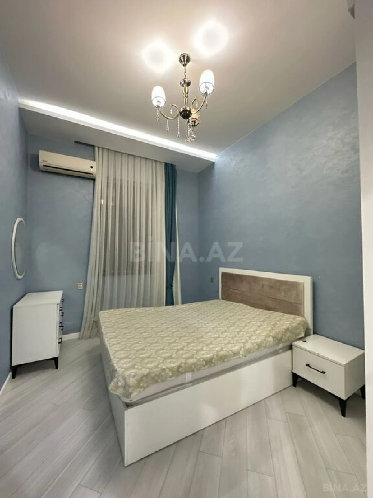 Kirayə verilir 4 otaqlı həyət evi 200 m²