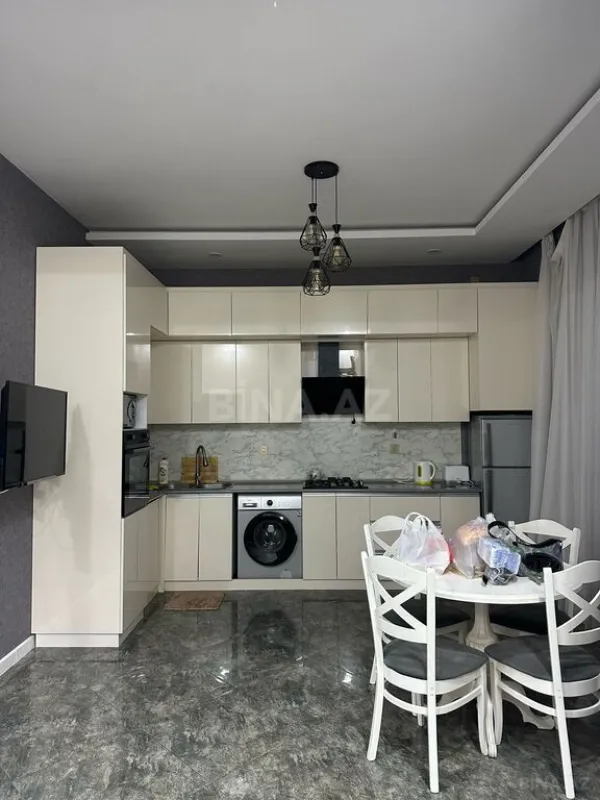 Kirayə verilir 4 otaqlı həyət evi 200 m²