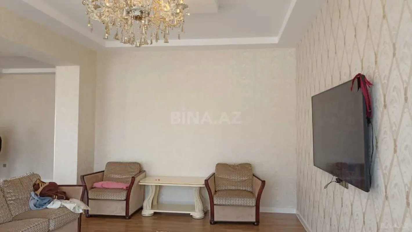 Kirayə verilir 5 otaqlı həyət evi 260 m²