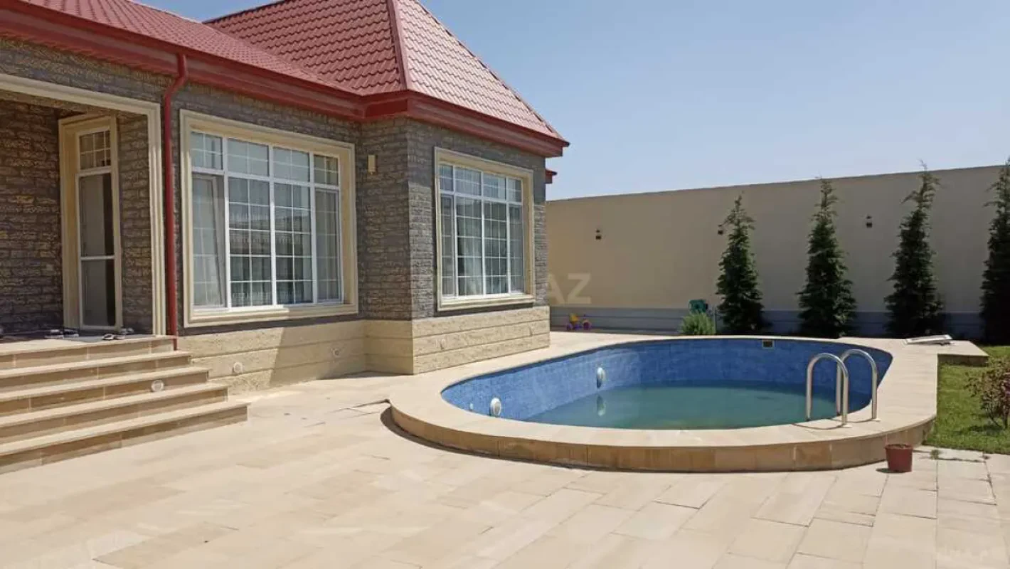 Kirayə verilir 5 otaqlı həyət evi 260 m²