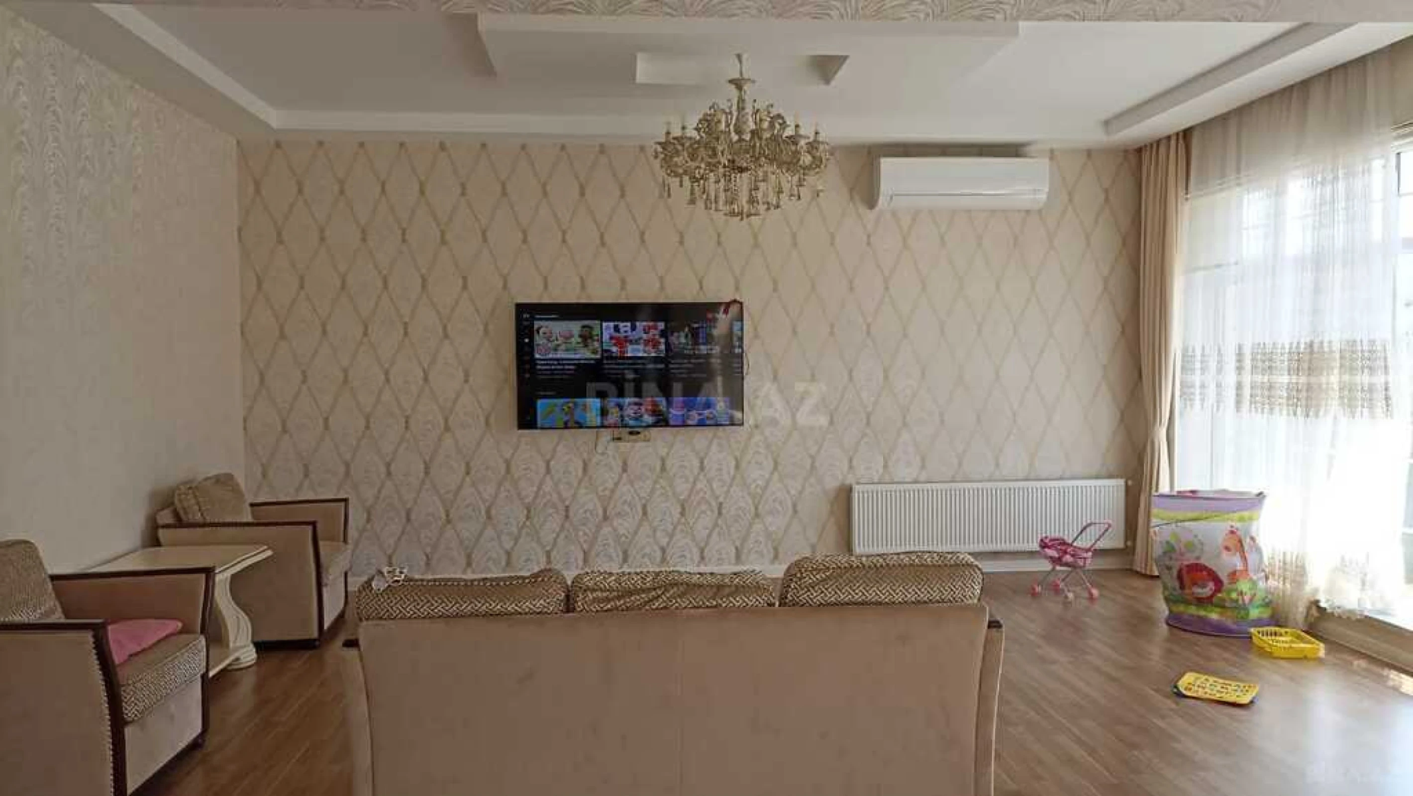 Kirayə verilir 5 otaqlı həyət evi 260 m²