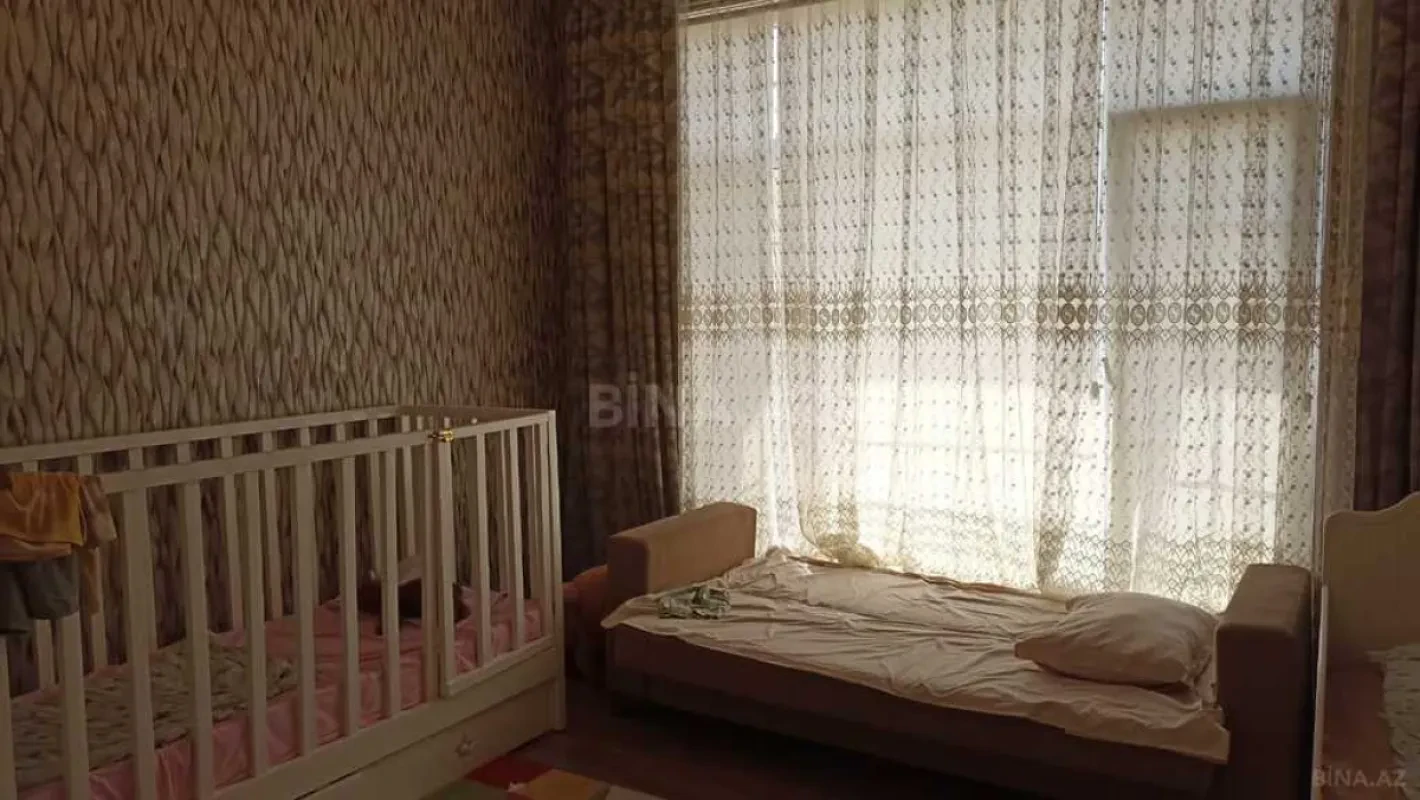 Kirayə verilir 5 otaqlı həyət evi 260 m²