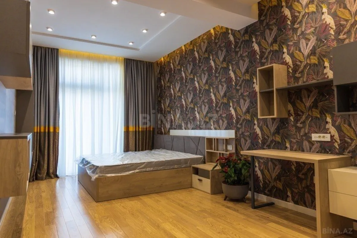 Satılır həyət evi 600 m²