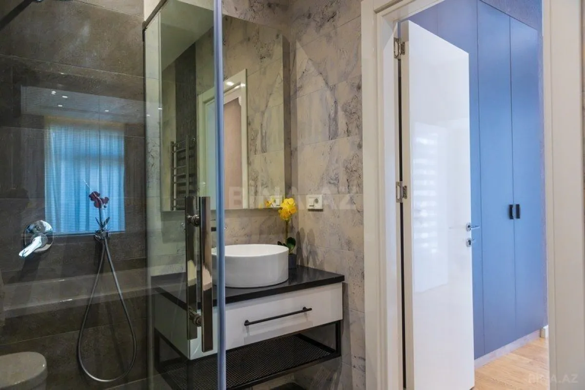 Satılır həyət evi 600 m²