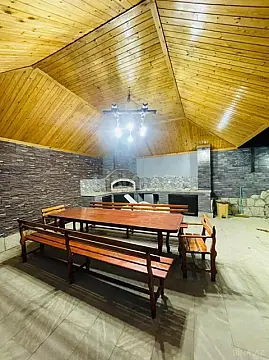 Kirayə verilir 4 otaqlı həyət evi 240 m²