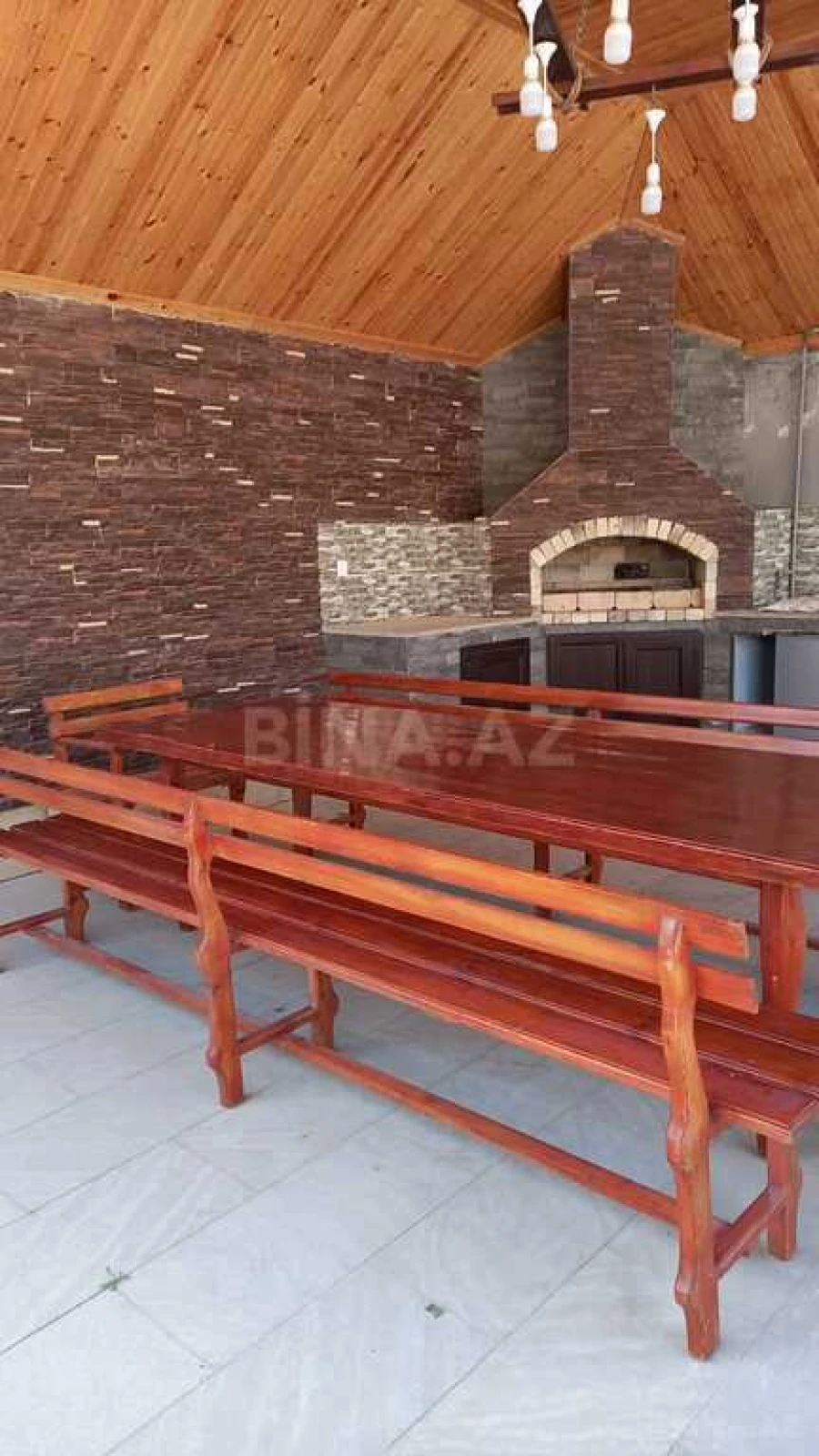 Kirayə verilir 4 otaqlı həyət evi 240 m²