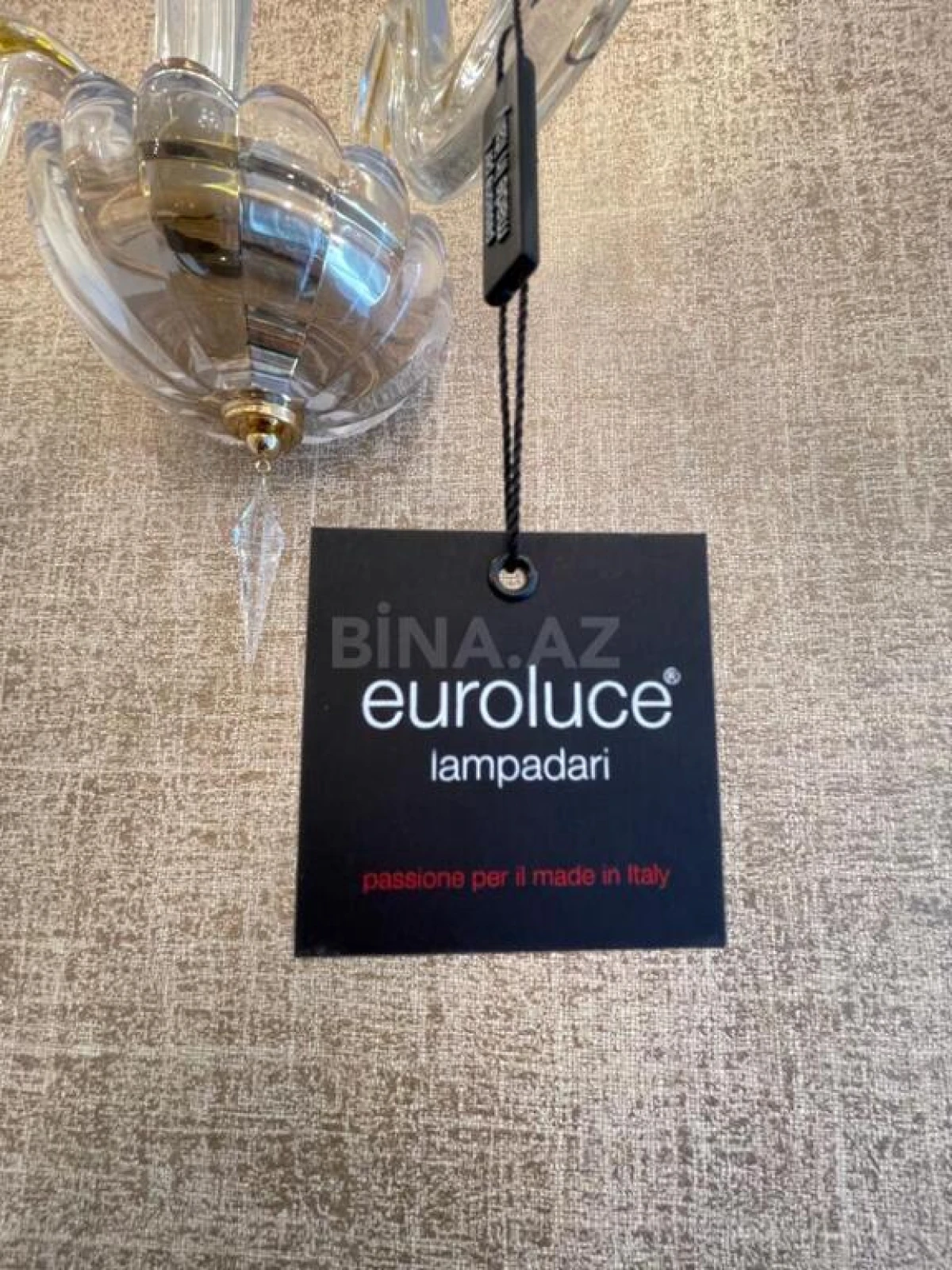 Satılır 5 otaqlı mənzil 287 m²