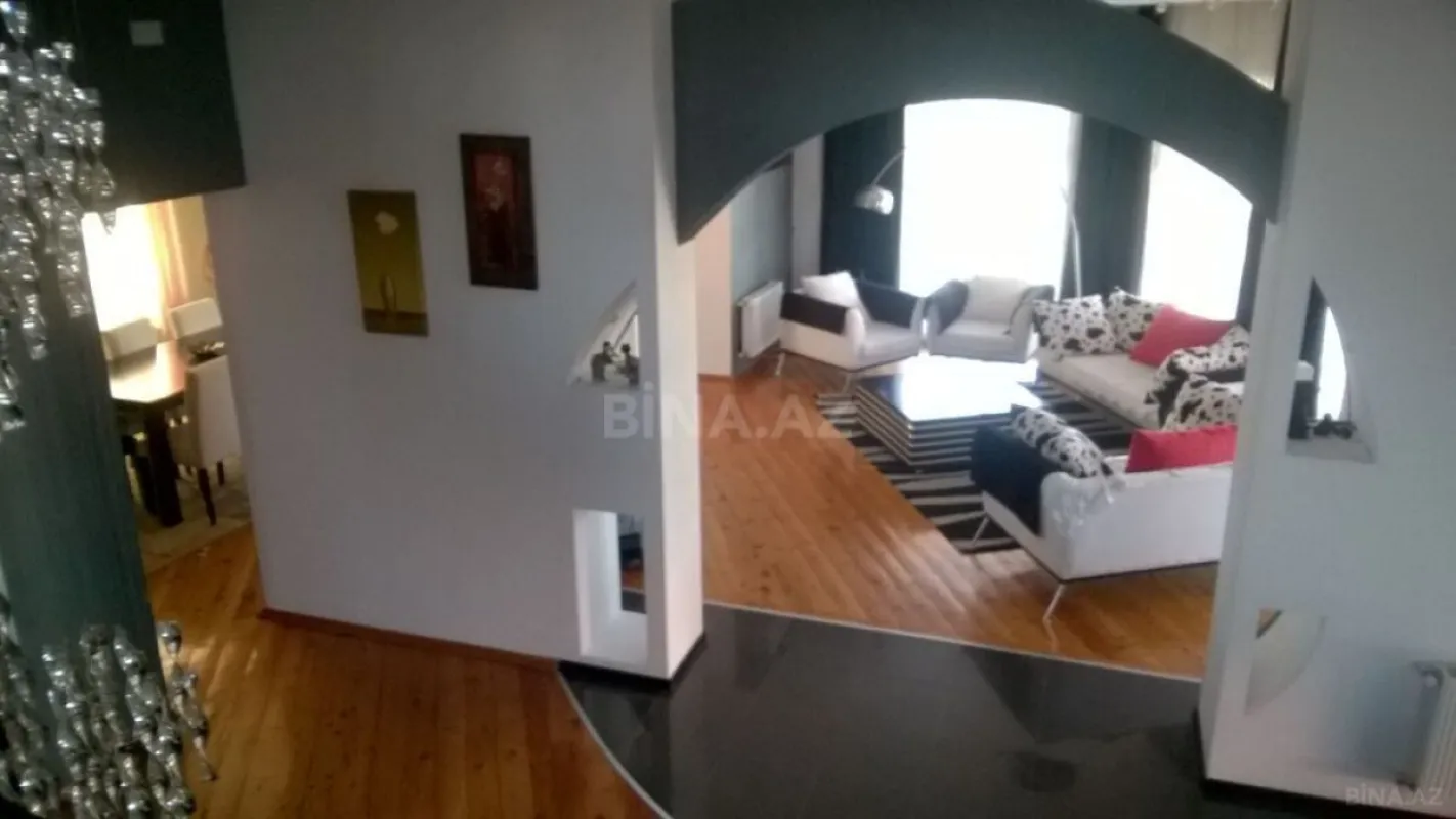 Satılır həyət evi 500 m²