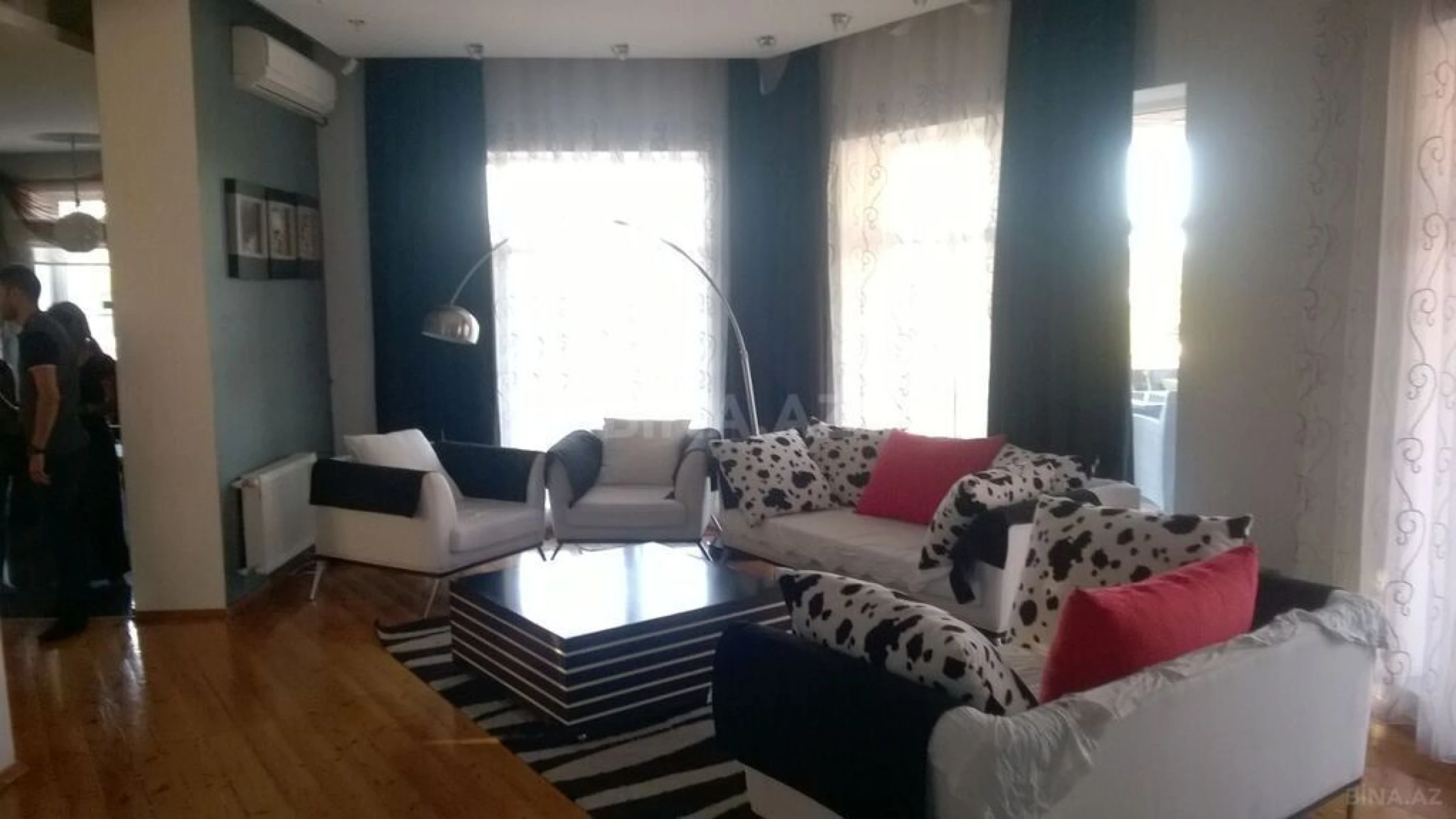 Satılır həyət evi 500 m²