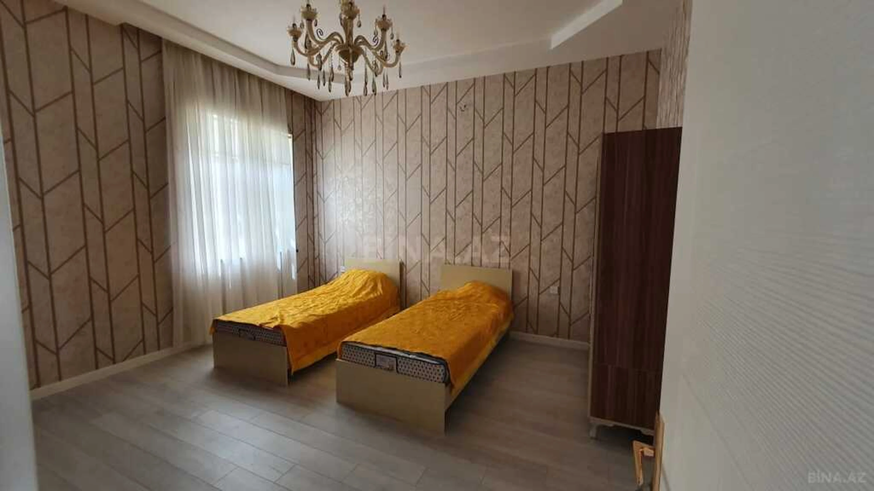 Kirayə verilir 5 otaqlı həyət evi 220 m²