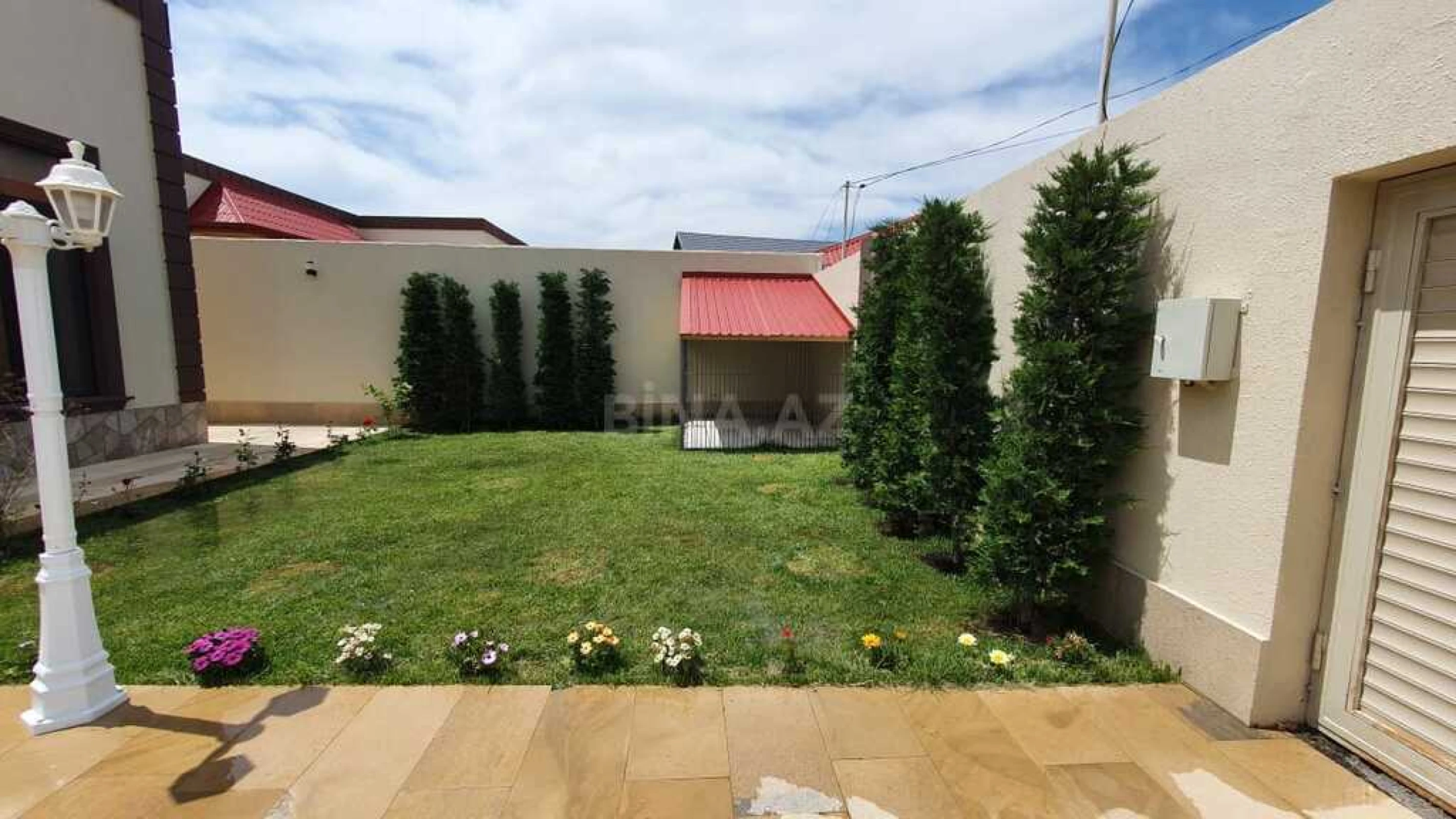 Kirayə verilir 5 otaqlı həyət evi 220 m²