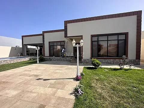 Kirayə verilir 5 otaqlı həyət evi 220 m²