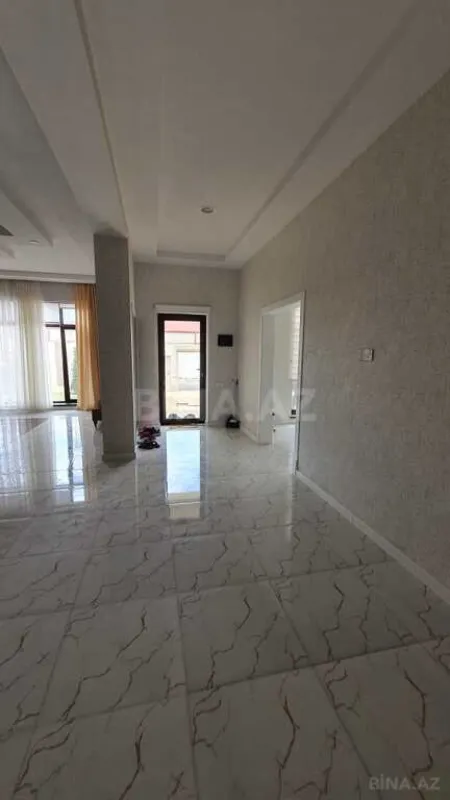 Kirayə verilir 5 otaqlı həyət evi 220 m²