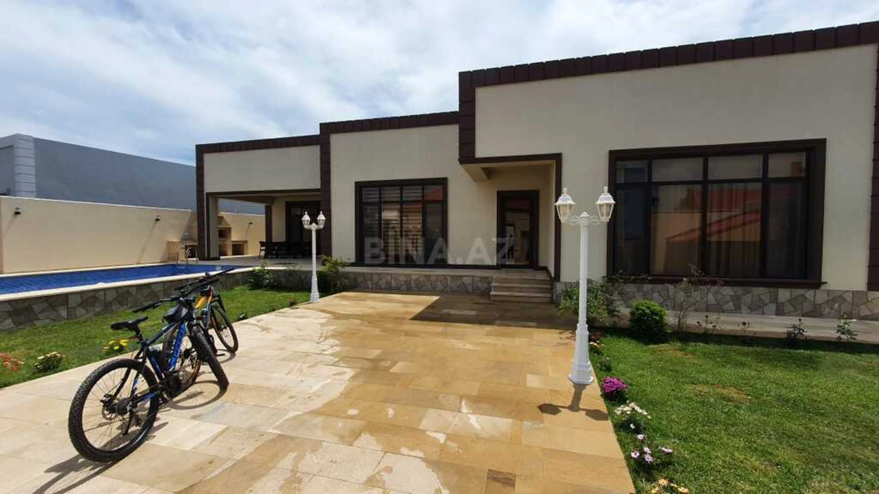 Kirayə verilir 5 otaqlı həyət evi 220 m²