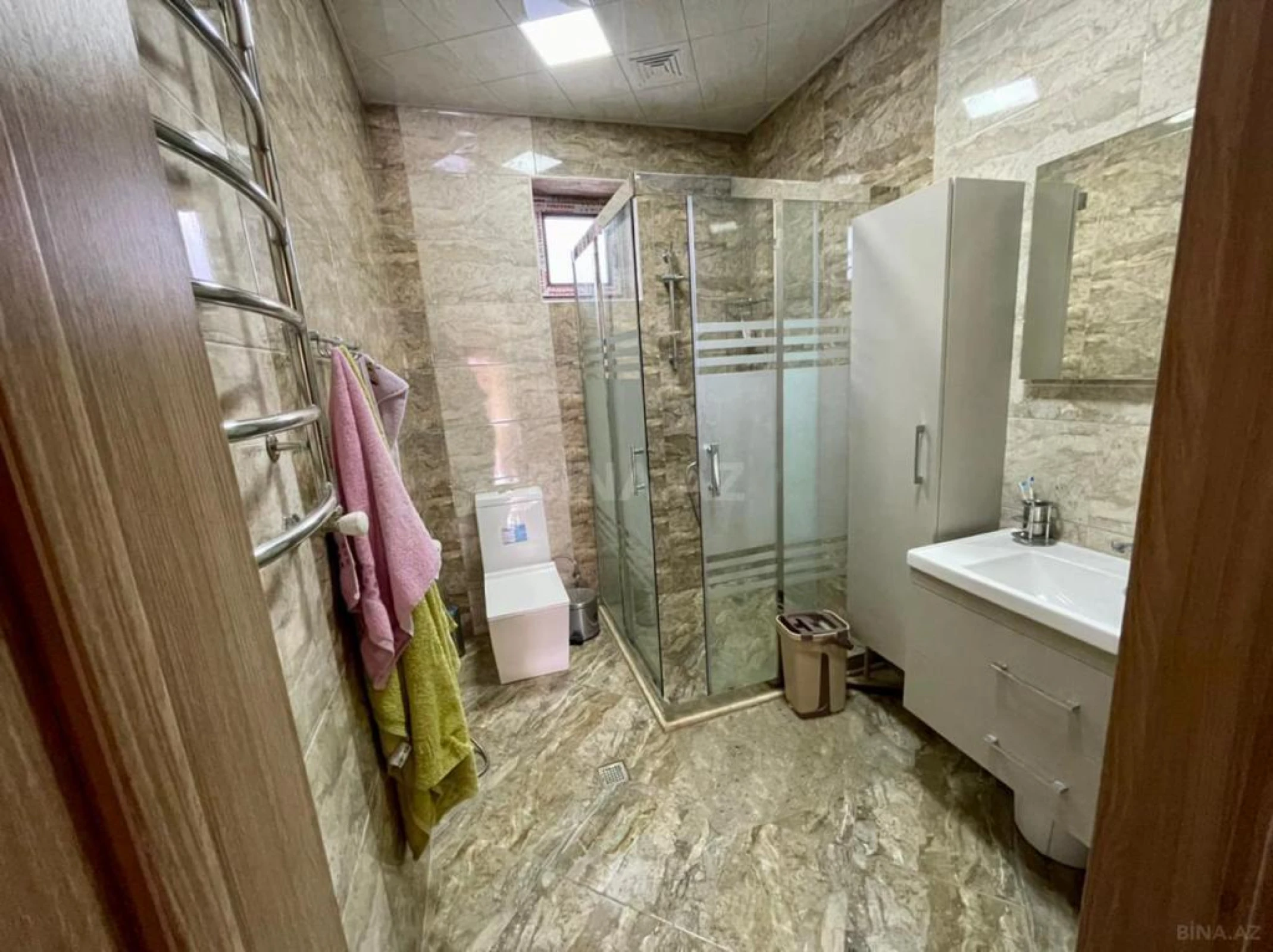 Kirayə verilir 4 otaqlı həyət evi 220 m²