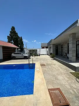 Kirayə verilir 4 otaqlı həyət evi 220 m²