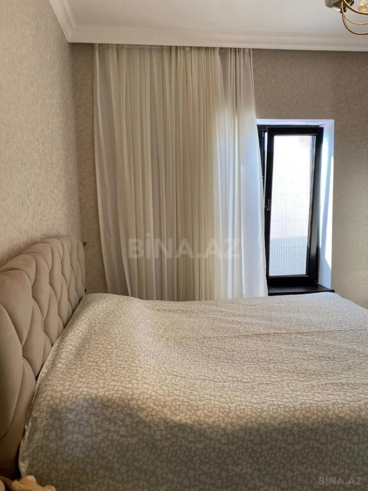 Kirayə verilir 5 otaqlı həyət evi 220 m²