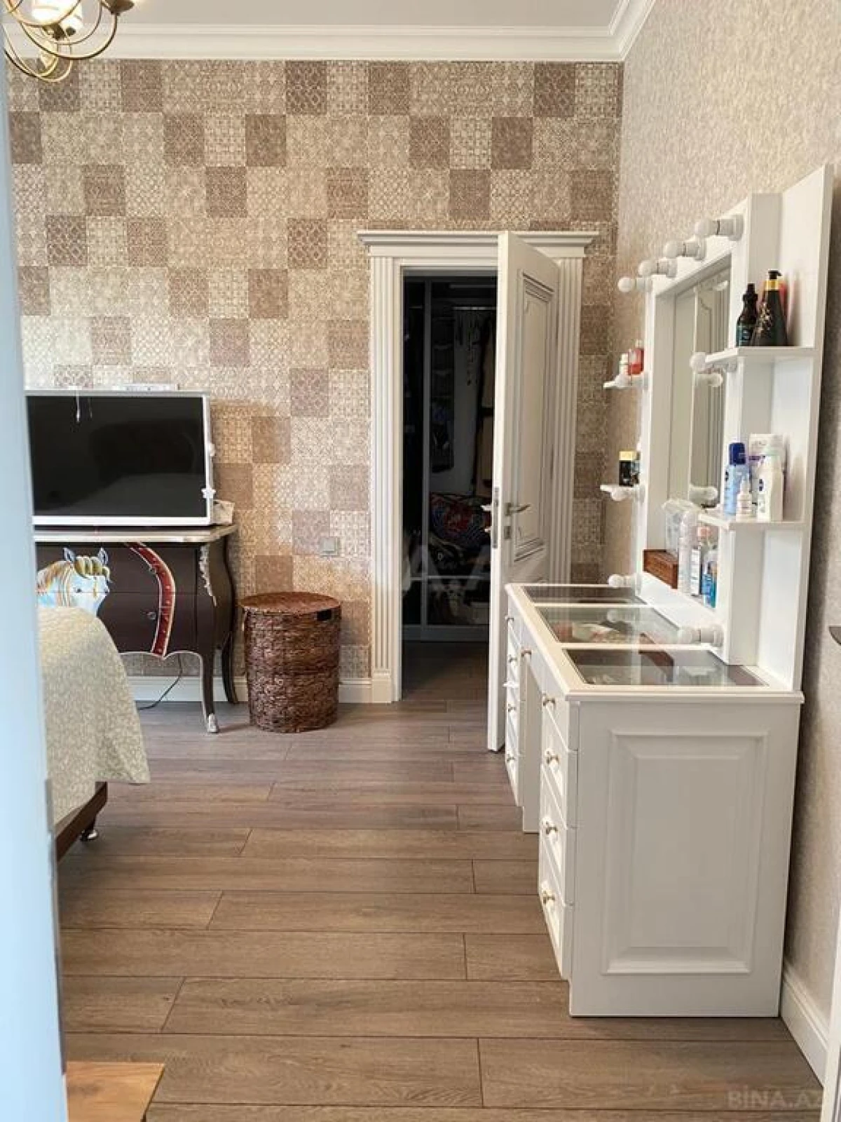 Kirayə verilir 5 otaqlı həyət evi 220 m²