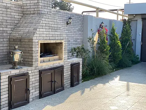 Kirayə verilir 5 otaqlı həyət evi 220 m²