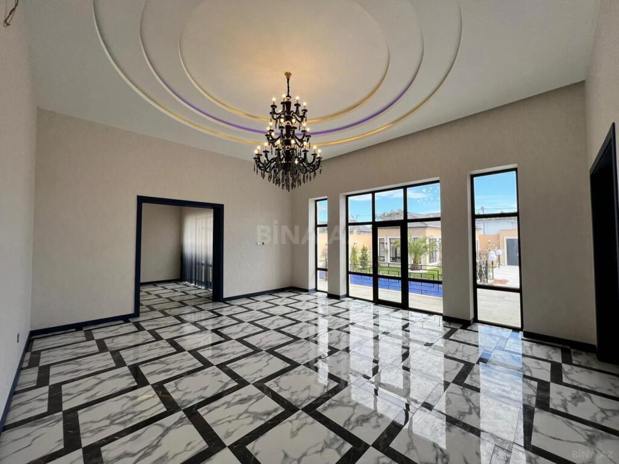 Satılır həyət evi 200 m²