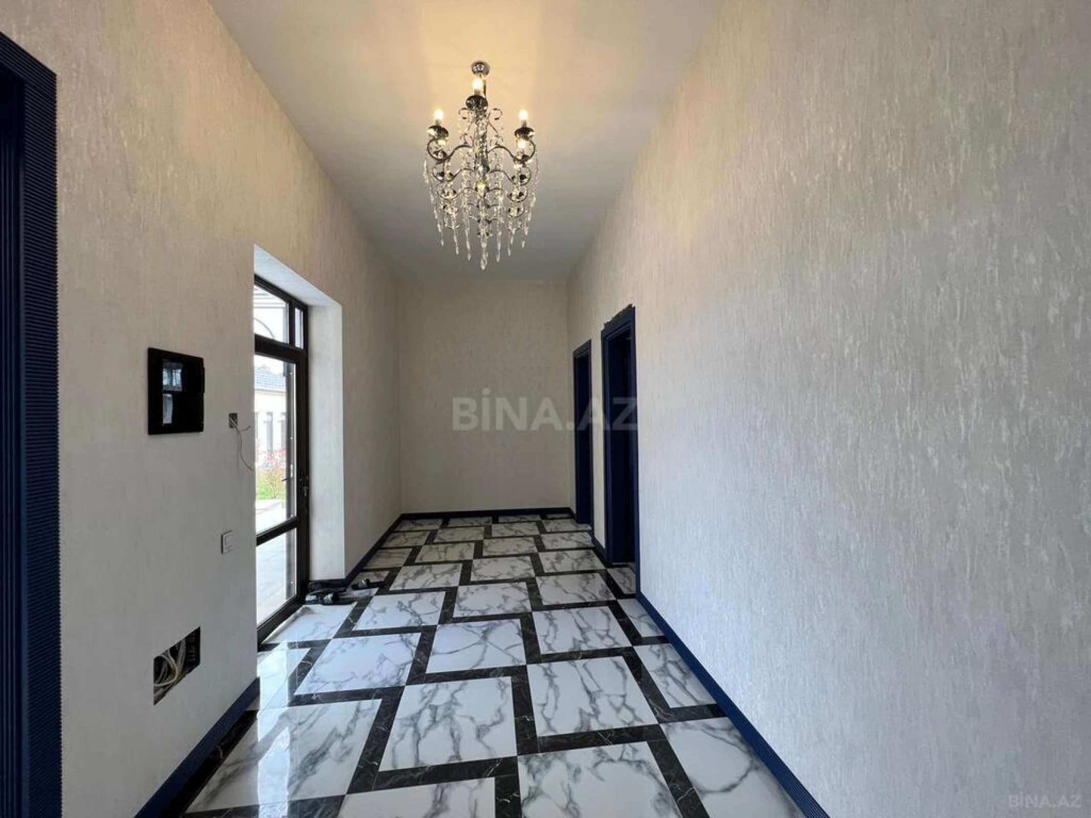 Satılır həyət evi 200 m²