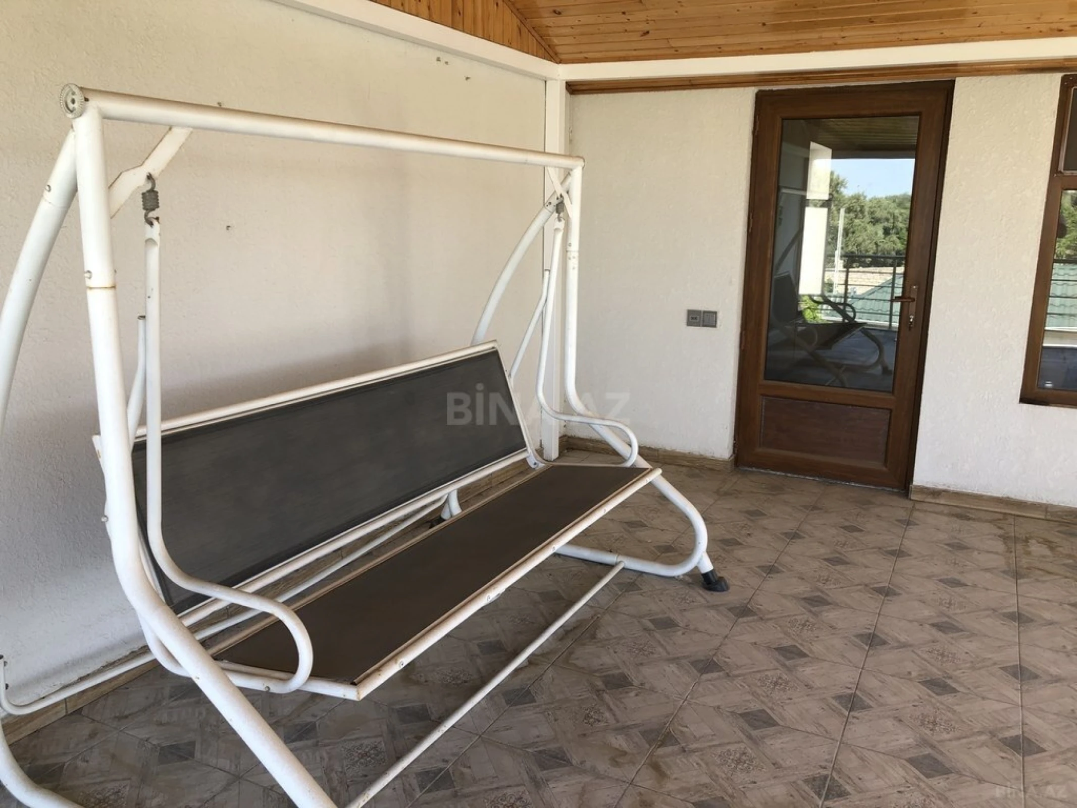 Kirayə verilir 5 otaqlı həyət evi 400 m²