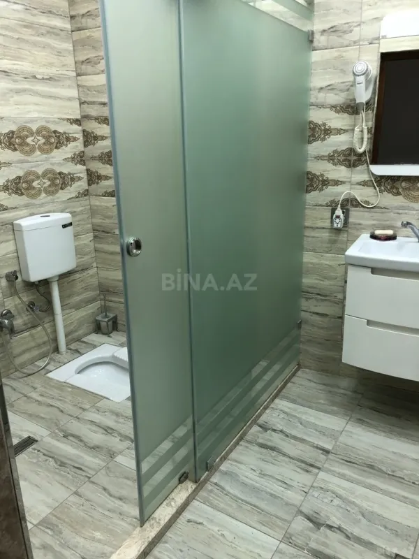 Kirayə verilir 5 otaqlı həyət evi 400 m²
