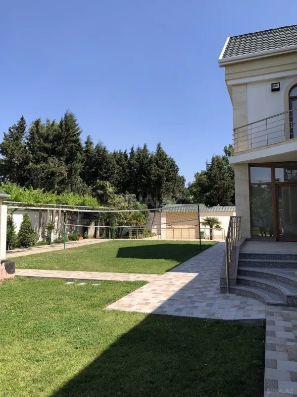 Kirayə verilir 5 otaqlı həyət evi 400 m²