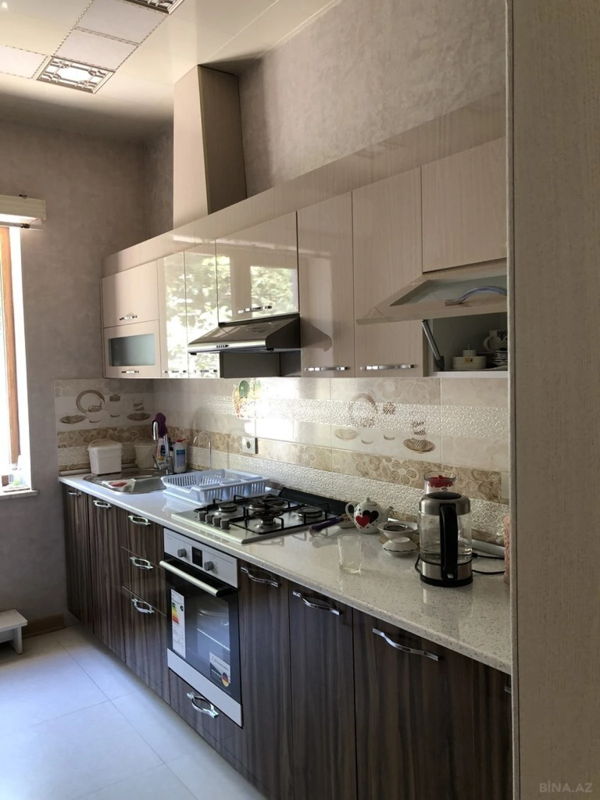 Kirayə verilir 5 otaqlı həyət evi 400 m²