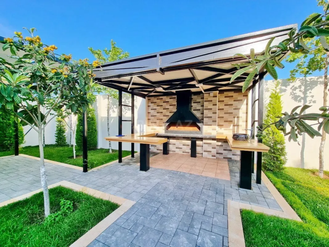 Satılır həyət evi 320 m²