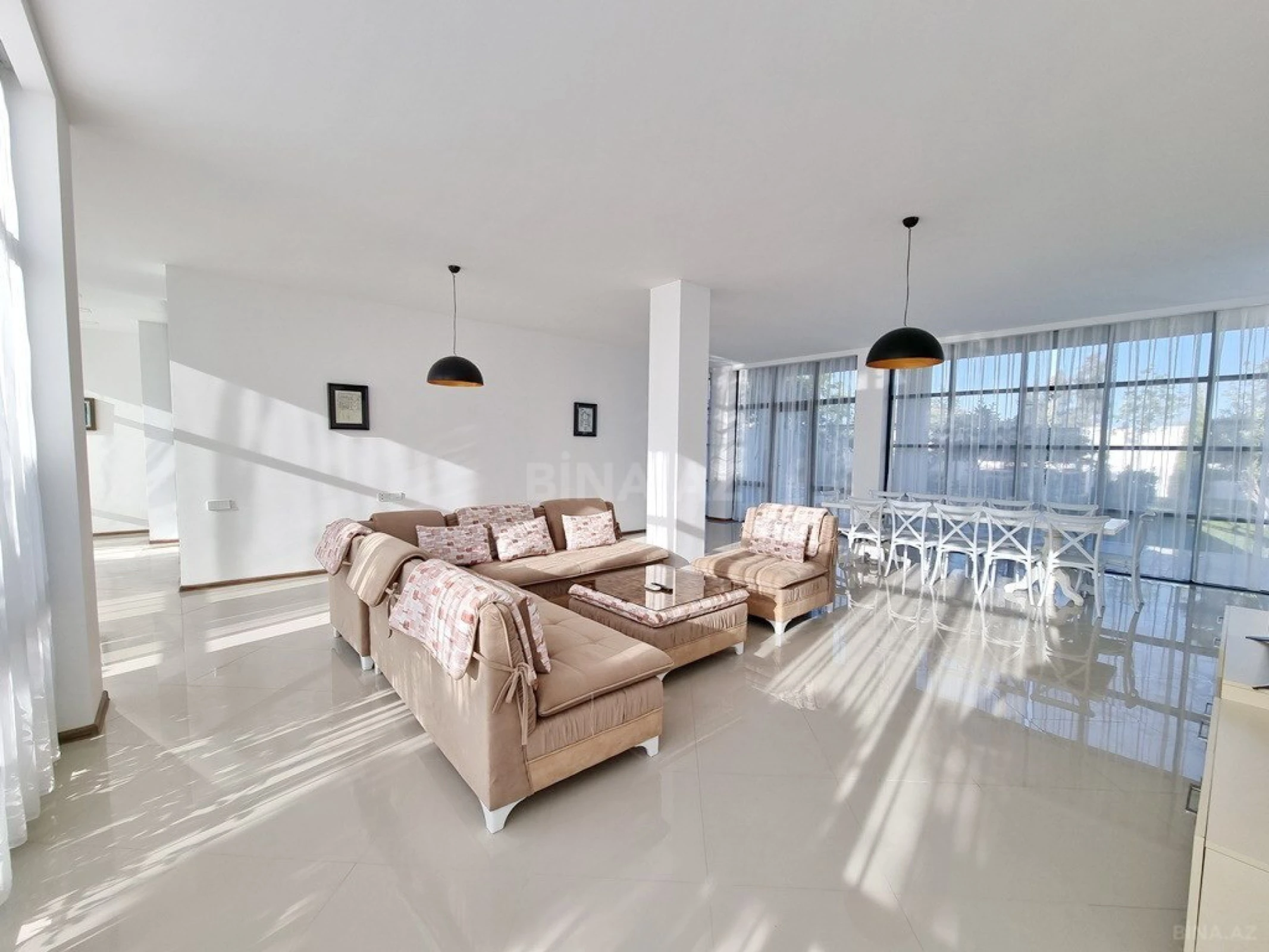 Satılır həyət evi 320 m²