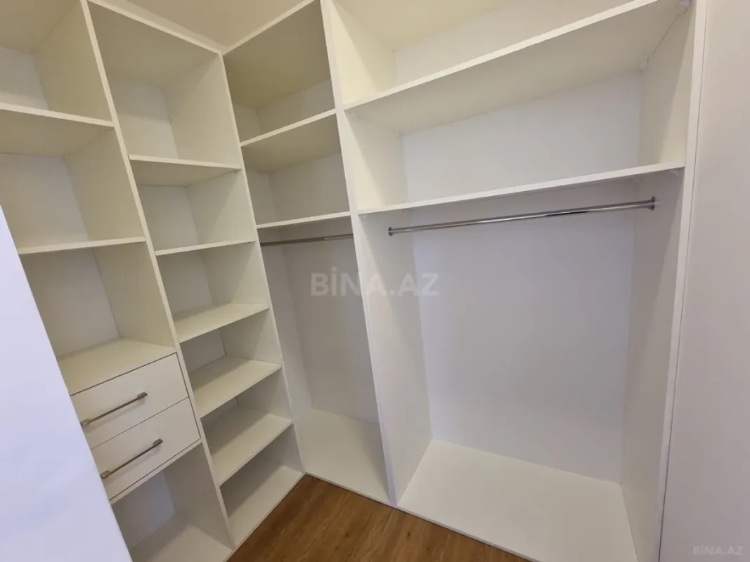 Satılır həyət evi 320 m²