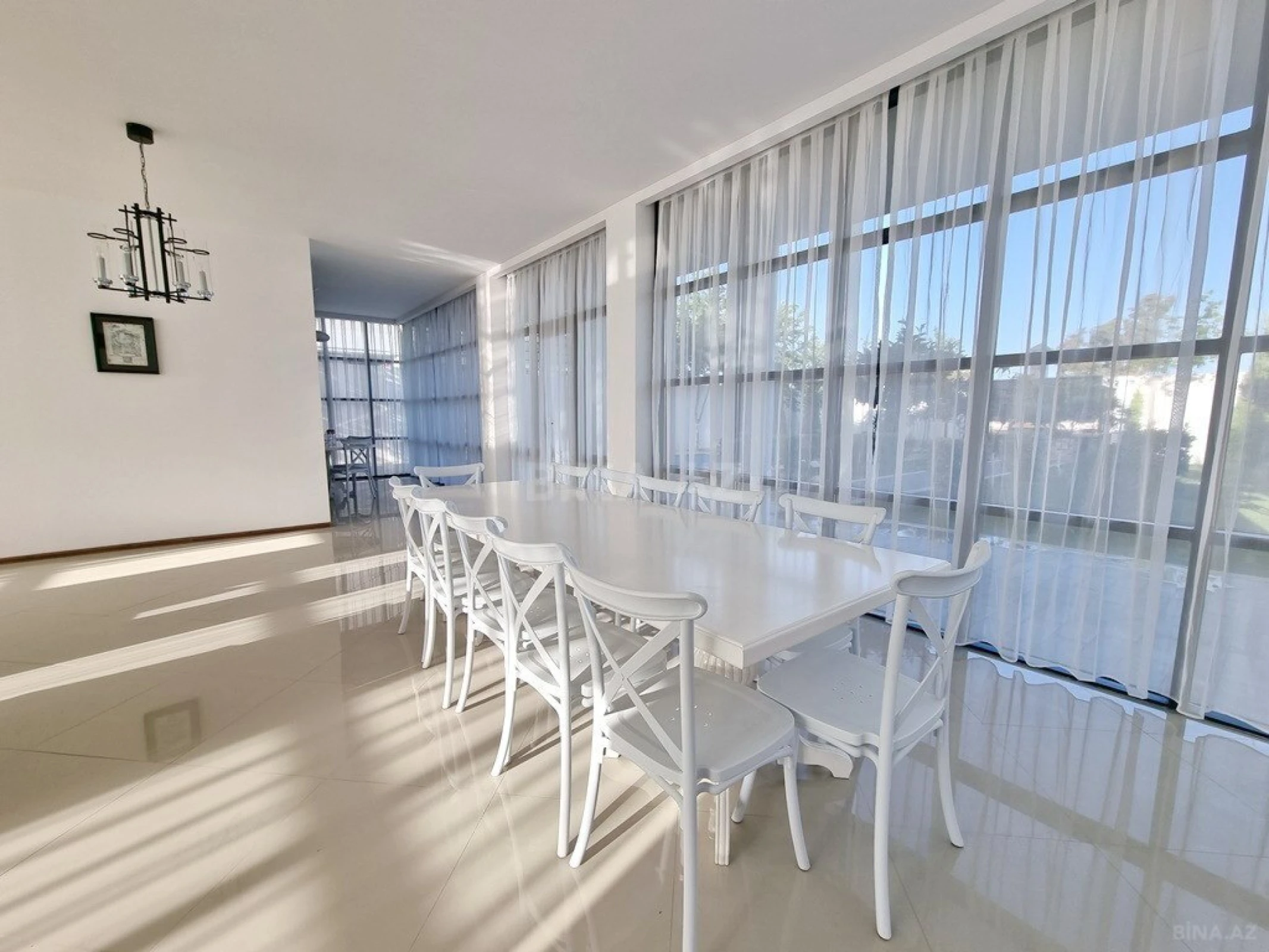 Satılır həyət evi 320 m²